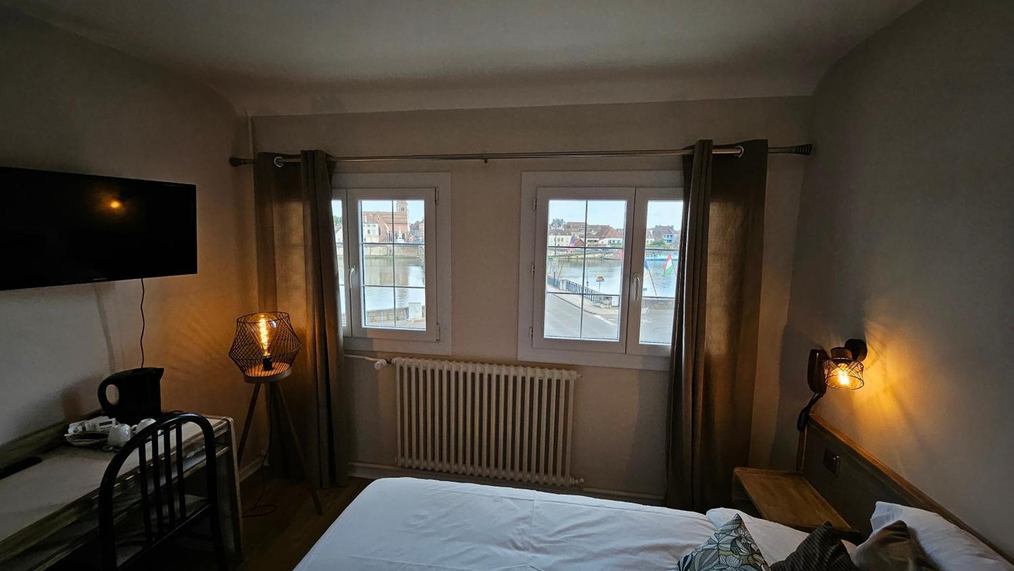 Auberge De La Marine Losne Exteriér fotografie